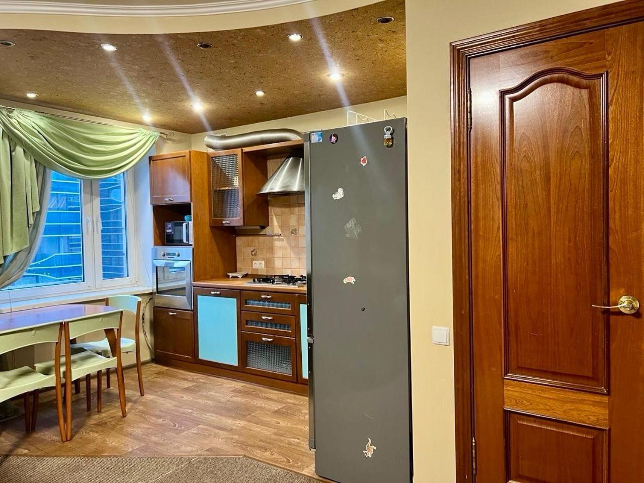 Apartment In The Center Of Kiew Exterior foto